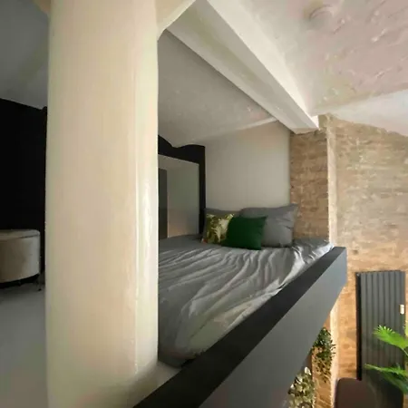 Central Studio In 5 Minutes To Alexanderplatz Apartment