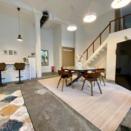 Loft In 5 Minutes To Alexanderplatz